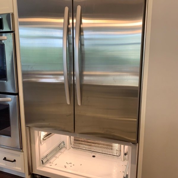 What is the average lifespan for a refrigerator?